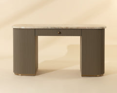 Cataldi Desk