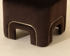 Barnum Stool
