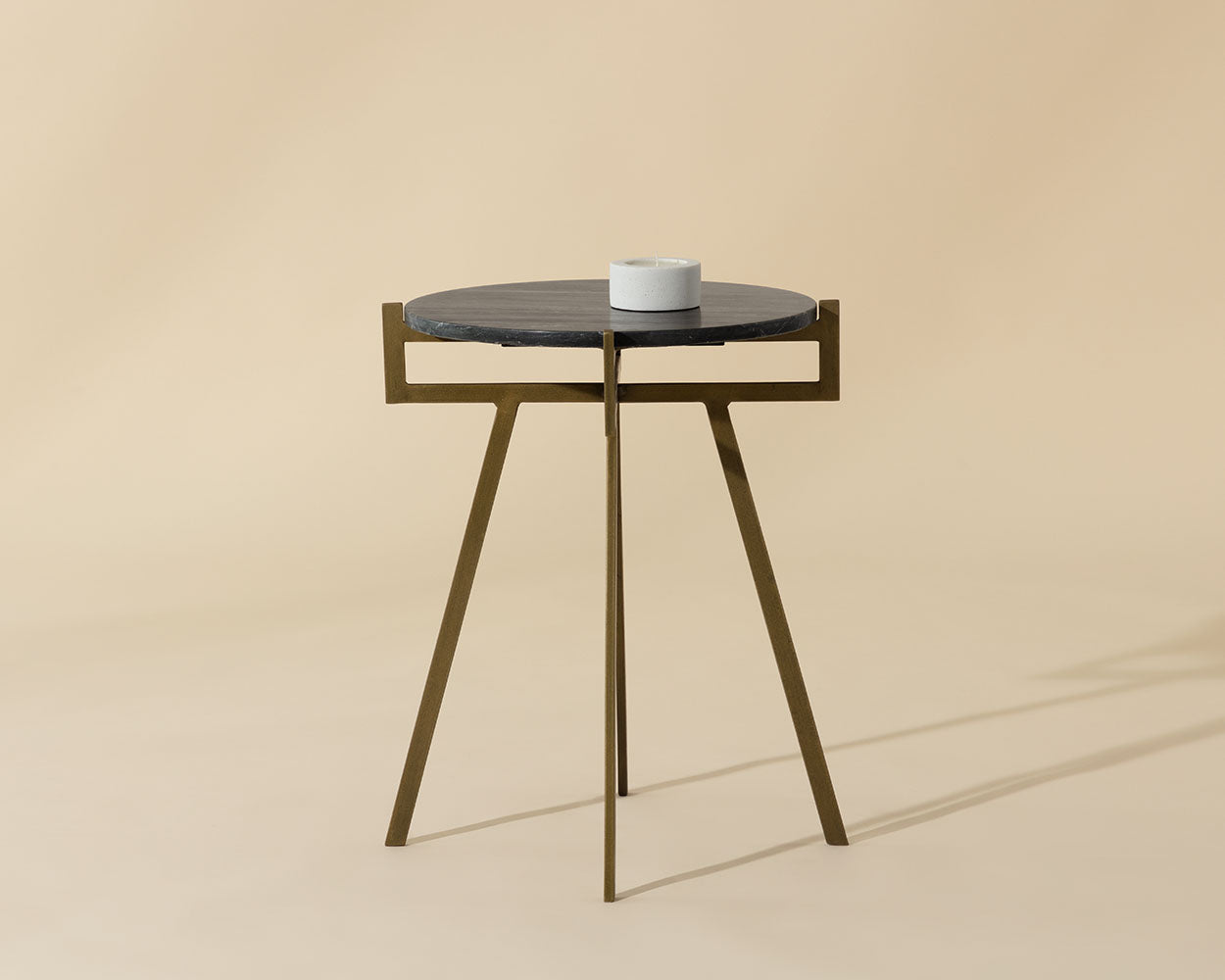 Anak End Table
