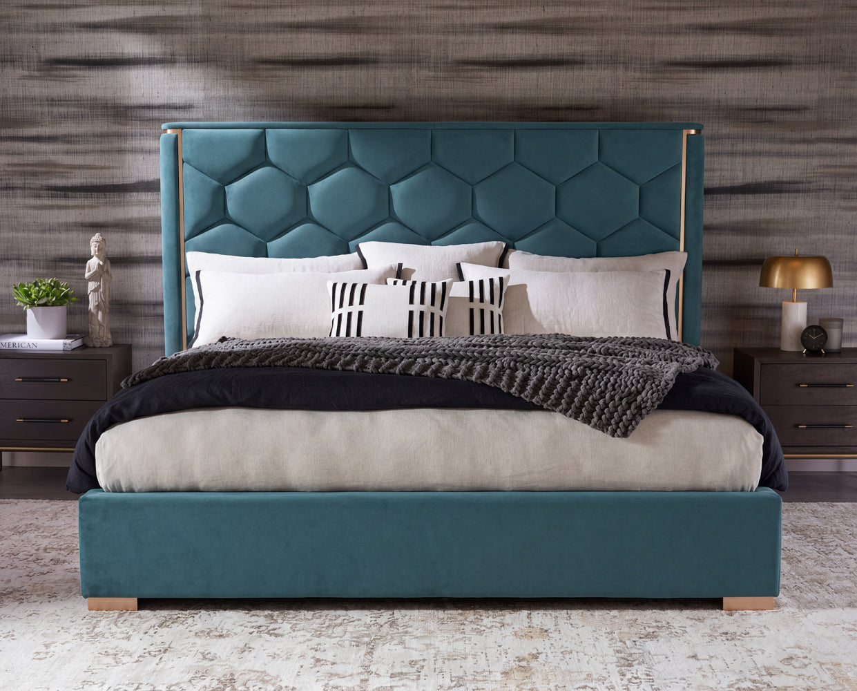 Alisha Bed