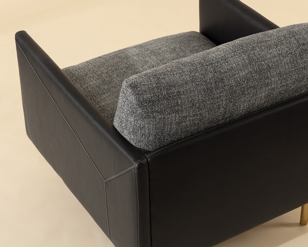 Ashi Armchair