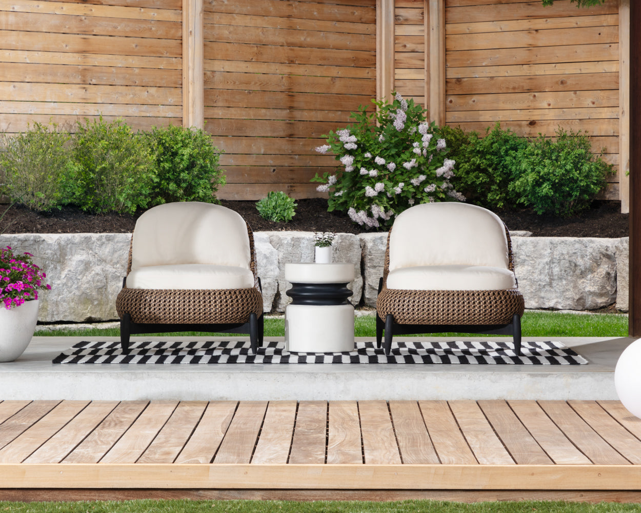 Carilo Lounge Chair