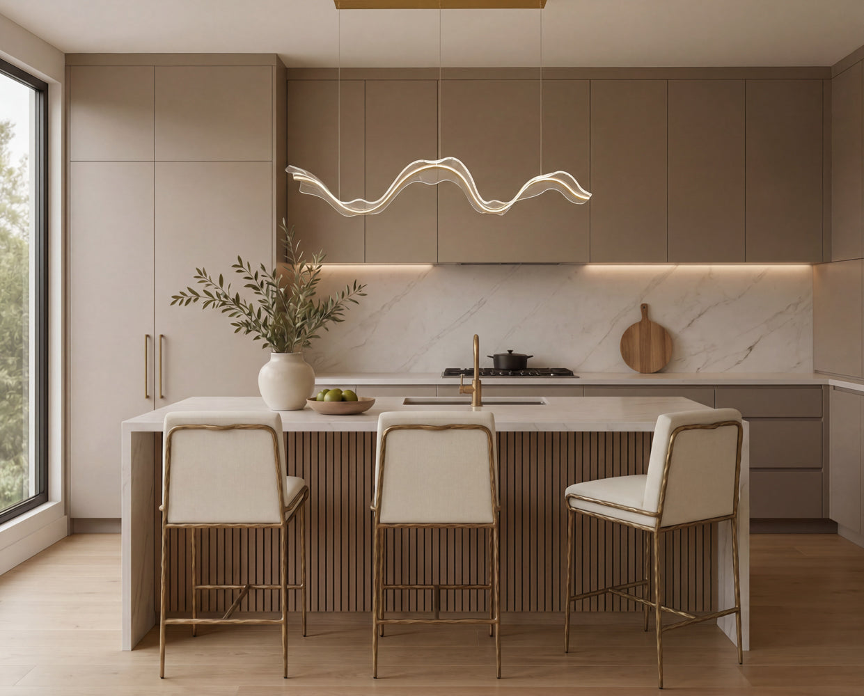 Alun Chandelier
