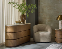 Caldora Dresser